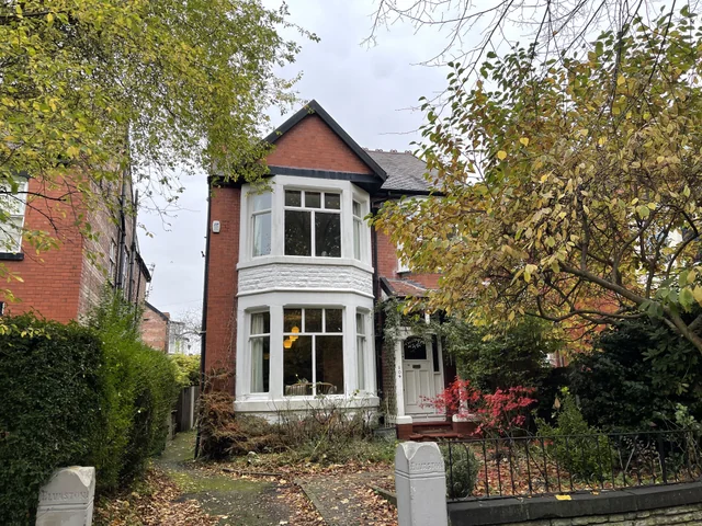Period bay-fronted house in Didsbury